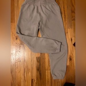 Garage 90’s Joggers, Size: Medium, Color: pink-grey